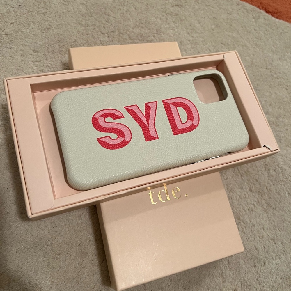 BRAND NEW iPhone 11 Max Case - “SYD”